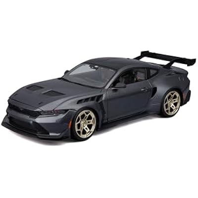 Maisto 1:18 Special Edition 2025 Ford Mustang GTD, Metallic Gray