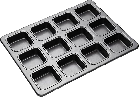 MasterClass KCMCHB69 Brownie Tin with Dividers, PFOA Non Stick Carbon Steel Baking Pan to Make 12 Cakes, 34 x 26 cm, Grey