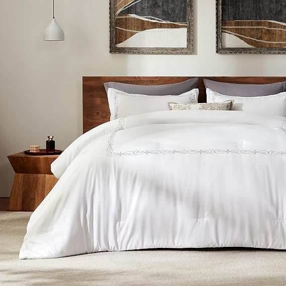 SLEEP ZONE Queen Comforter Set, Luxury Hotel Collection Comforter, 3 Pieces Fluffy Lightweight Down Alternative Duvet Insert with Embroidered Stripes (Elegant Scroll, Full/Queen)